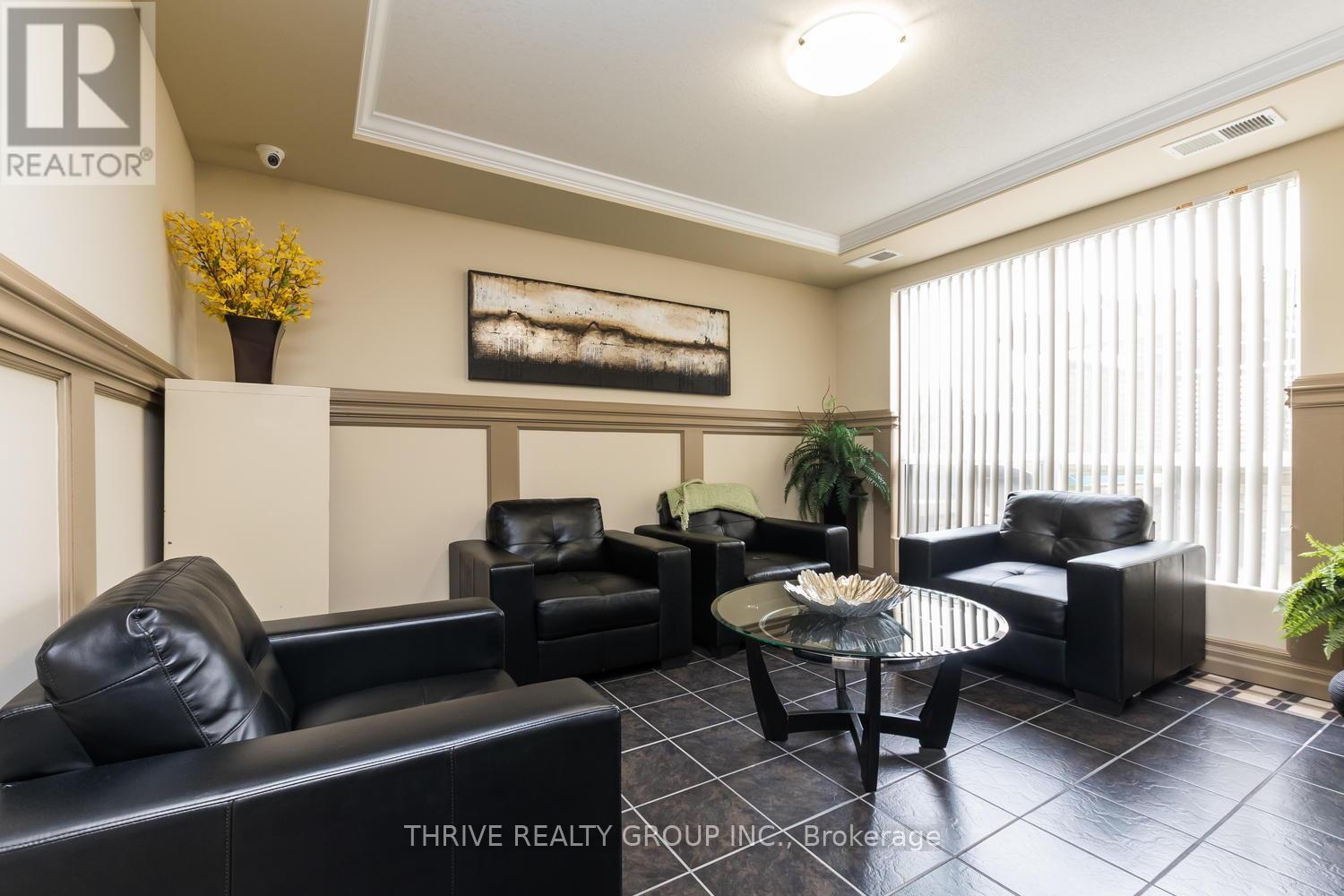 514 - 1030 Coronation Drive, London North, Ontario  N6G 0G5 - Photo 6 - X12447248