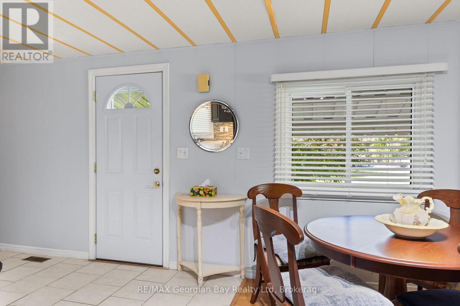 3 Lakeshore Road, Midland, Ontario  L4R 0B9 - Photo 6 - S12682392