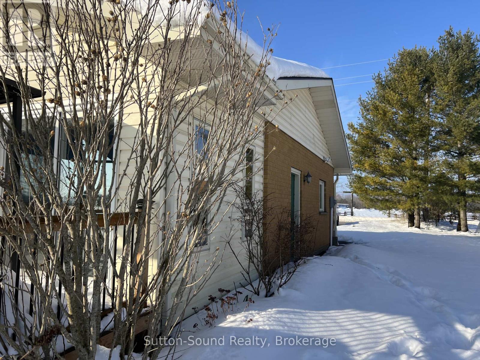 178463 Grey Rd 17 Road, Georgian Bluffs, Ontario  N4K 5N4 - Photo 9 - X12682366