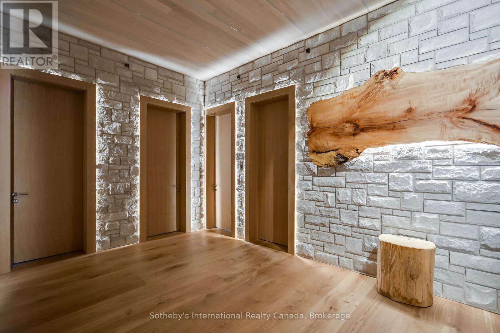 1739 Trapper's Trail Road, Dysart Et Al, Ontario  K0M 1S0 - Photo 17 - X12682468