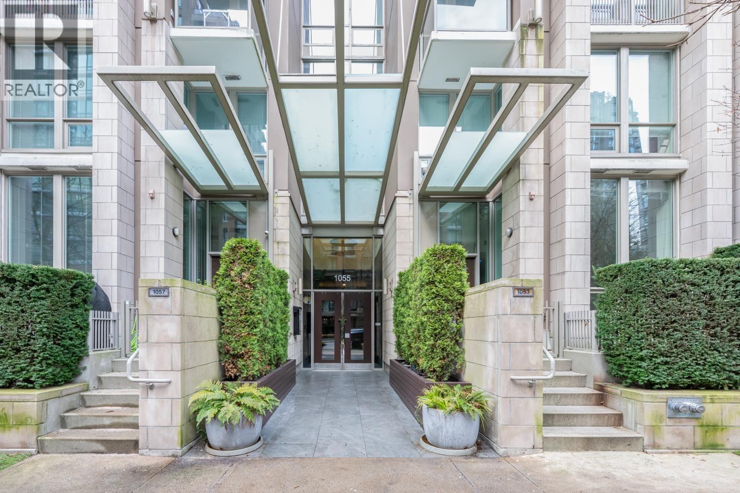 1051 Richards Street, Vancouver, British Columbia V6B 0C2 - Photo 31 - R3076202