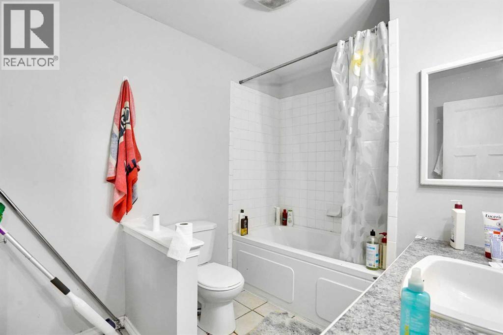 28 Abergale Close Ne, Calgary, Alberta  T2A 6J1 - Photo 26 - A2272293