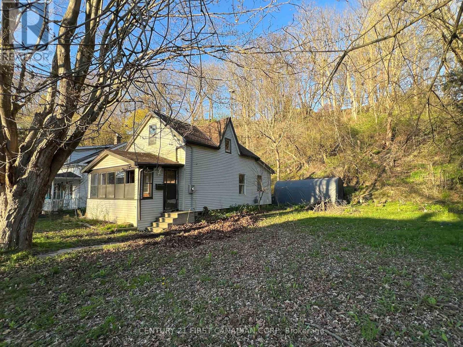 205 ORCHARD STREET, Central Elgin, Ontario