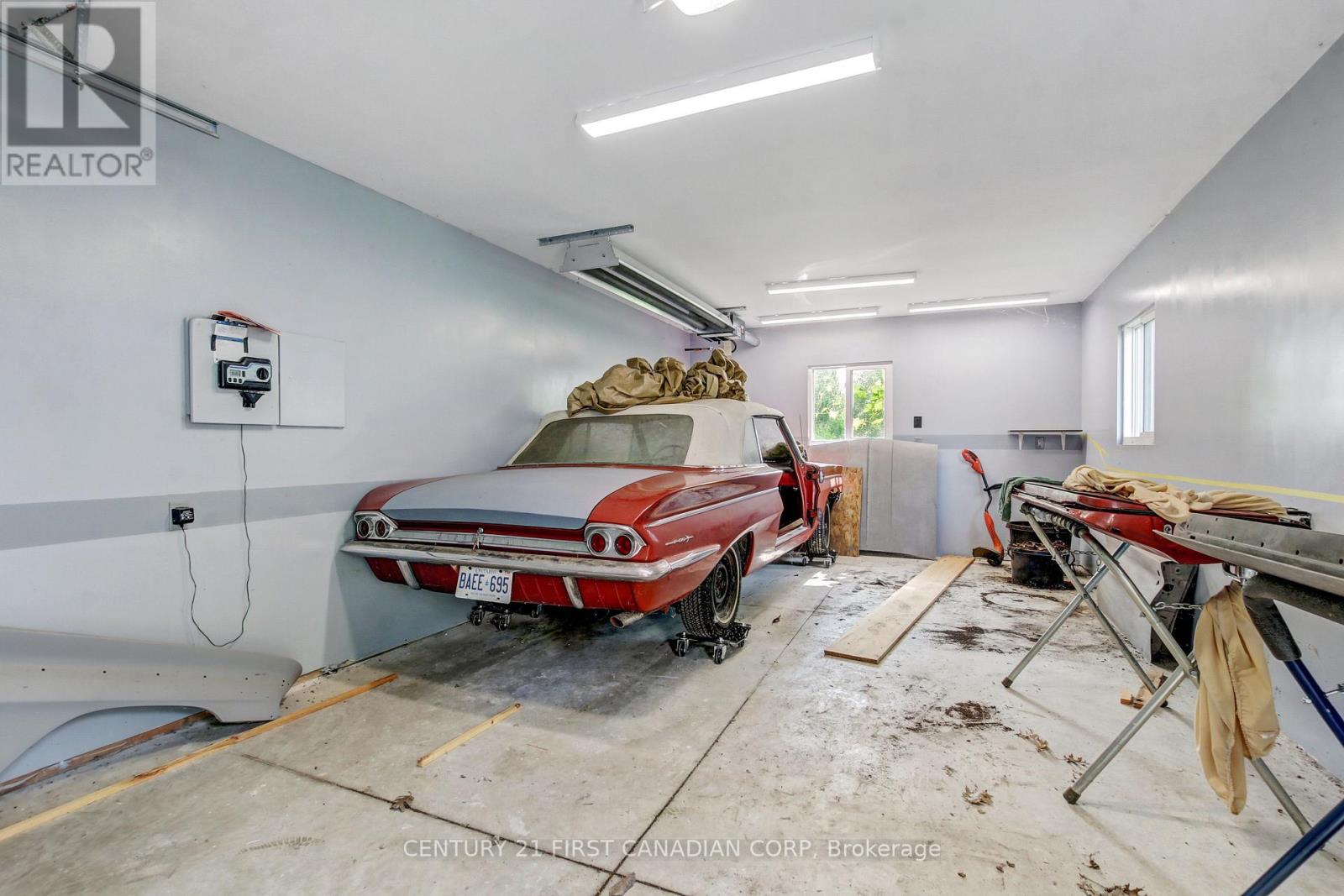 26 Grand Avenue, Chatham-Kent, Ontario  N8A 4J9 - Photo 18 - X12682446