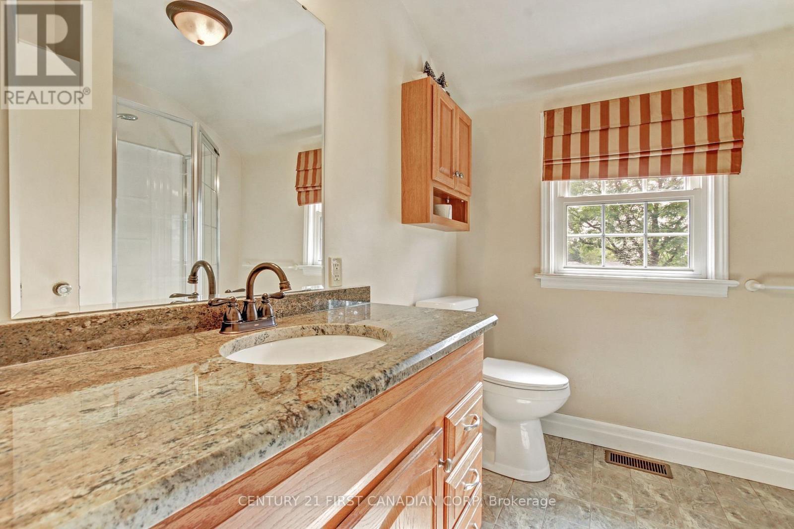 26 Grand Avenue, Chatham-Kent, Ontario  N8A 4J9 - Photo 37 - X12682446