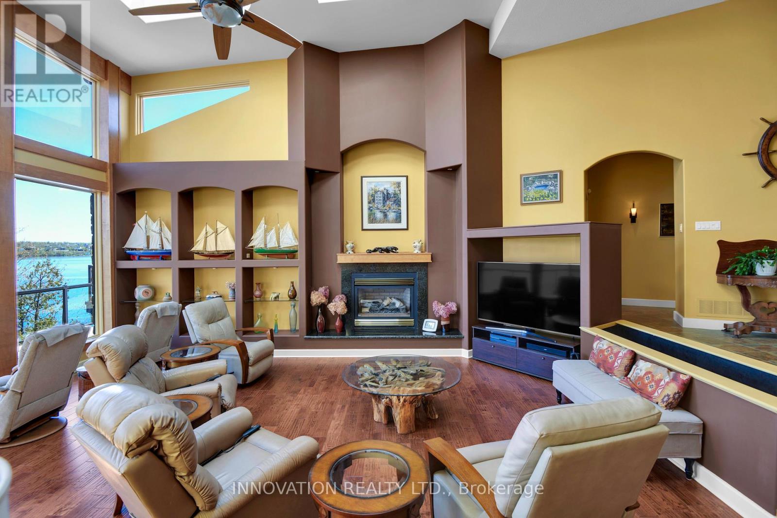 325 BERRY SIDE ROAD, Ottawa, Ontario