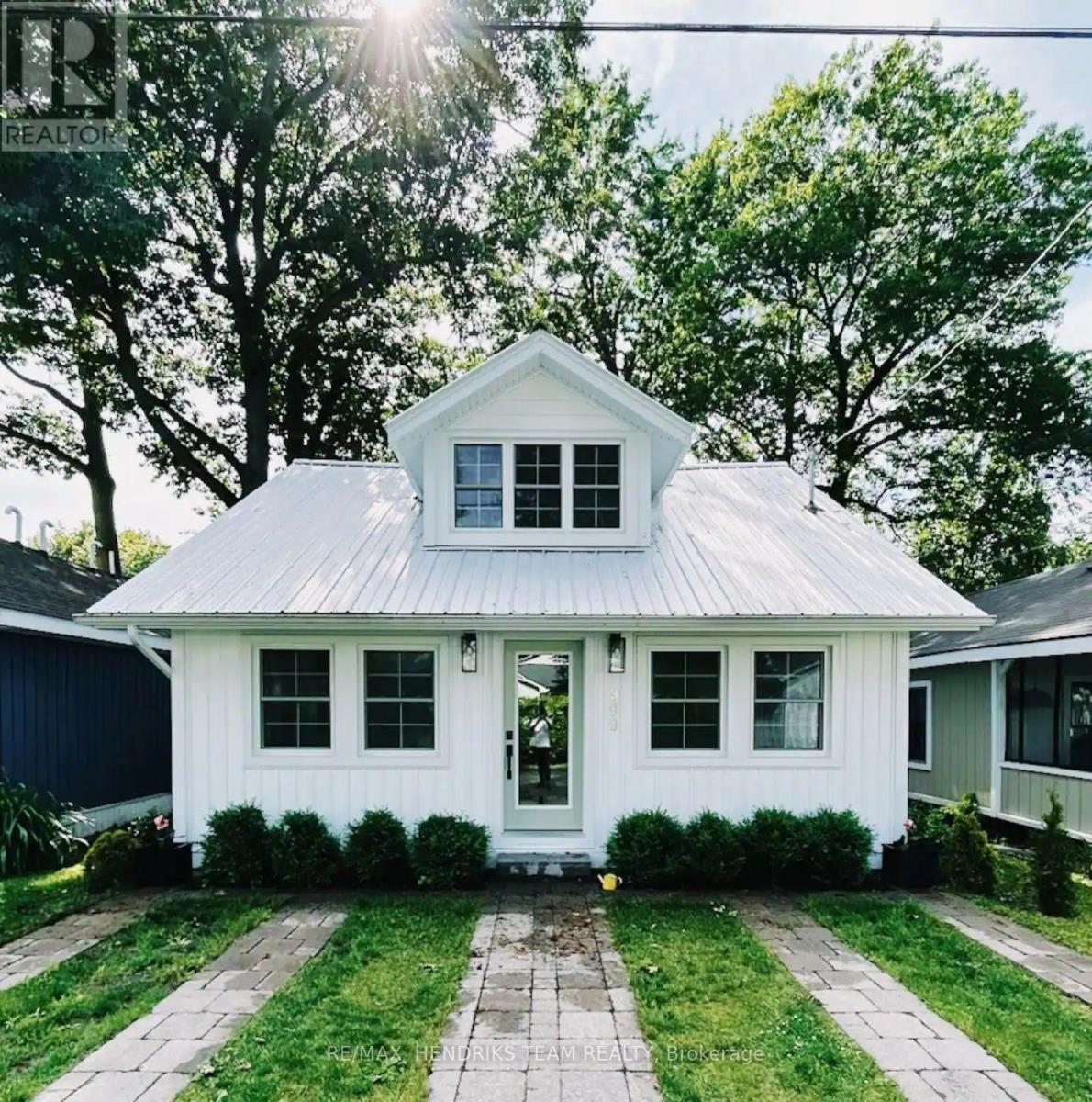 399 ELMWOOD AVENUE, Fort Erie, Ontario