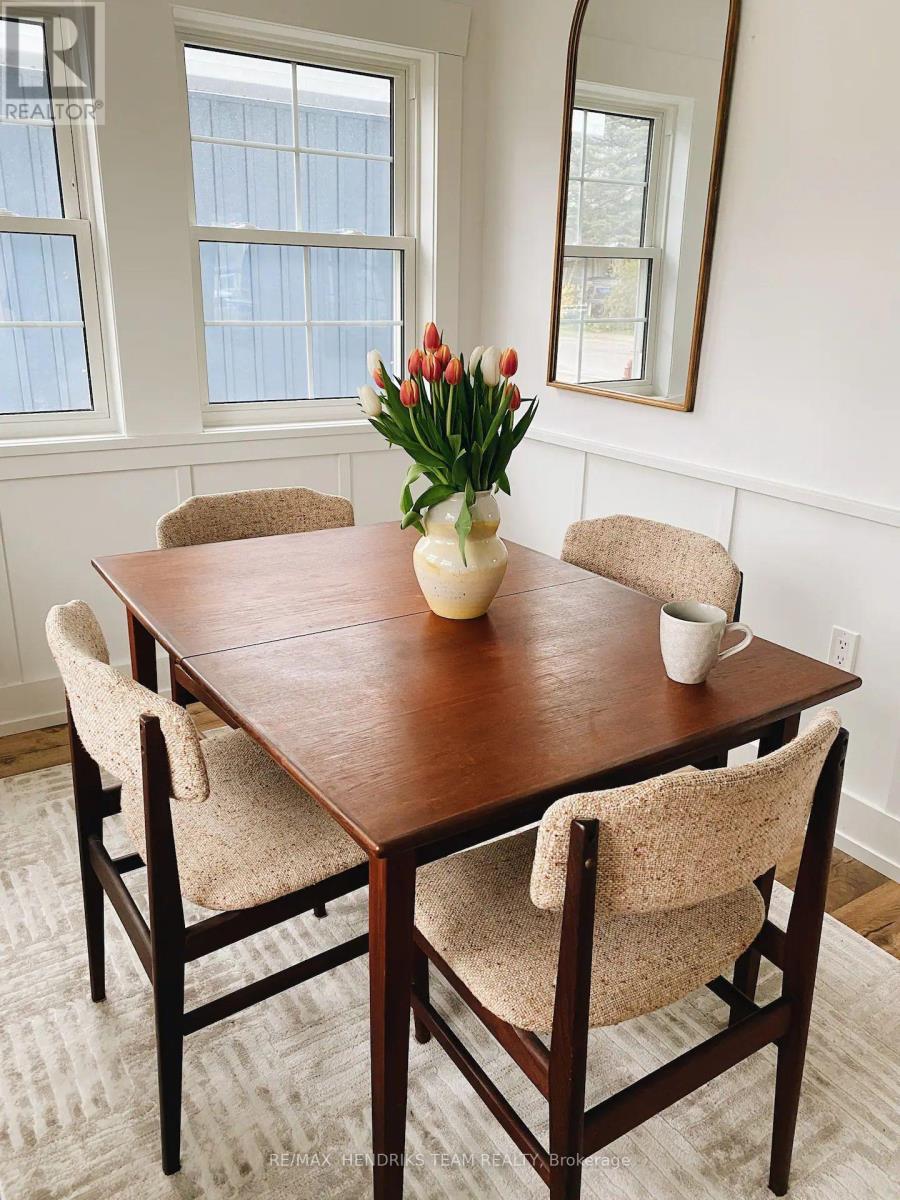 399 Elmwood Avenue, Fort Erie, Ontario  L0S 1B0 - Photo 5 - X12682448