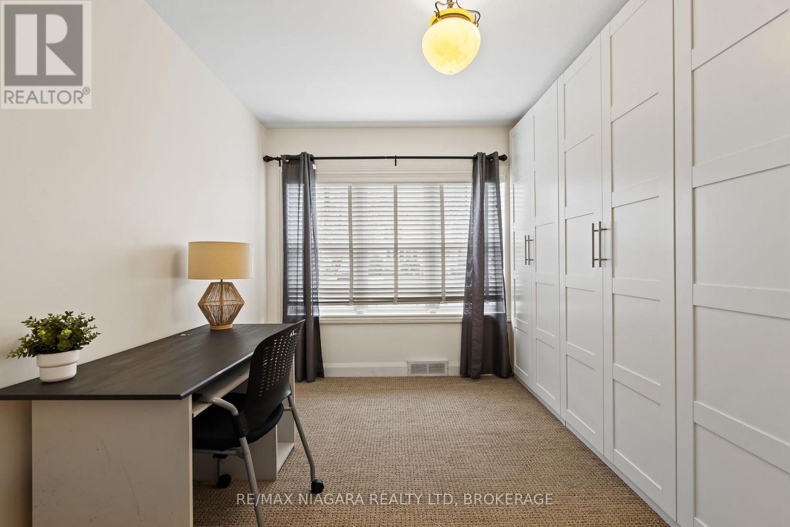 131 Glenwood Drive, St. Catharines, Ontario  L2R 4C9 - Photo 18 - X12682502