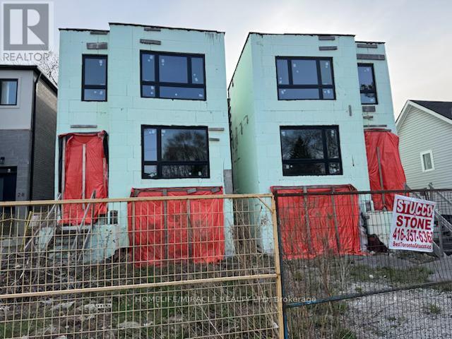 42 AUGUST AVENUE, toronto (oakridge), Ontario