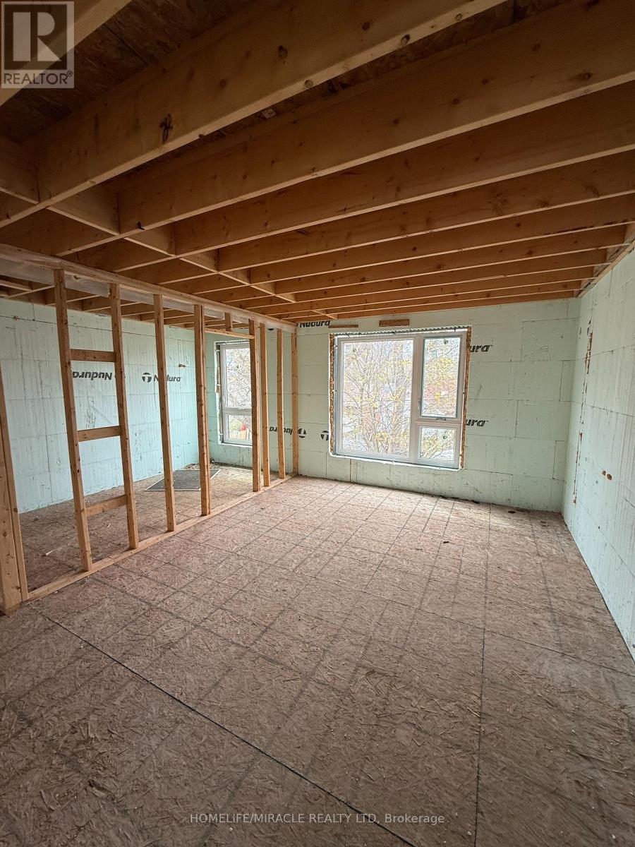 40 August Avenue, Toronto, Ontario  M1L 3M9 - Photo 14 - E12464987