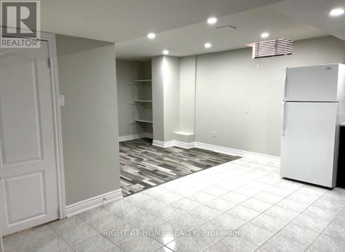 Lower - 88 Hudson Drive, Brampton, Ontario  L6Y 4K8 - Photo 2 - W12681404