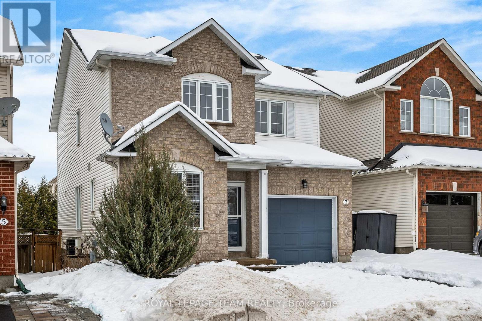 7 San Mateo Drive, Ottawa, Ontario  K2J 5B3 - Photo 2 - X12515838