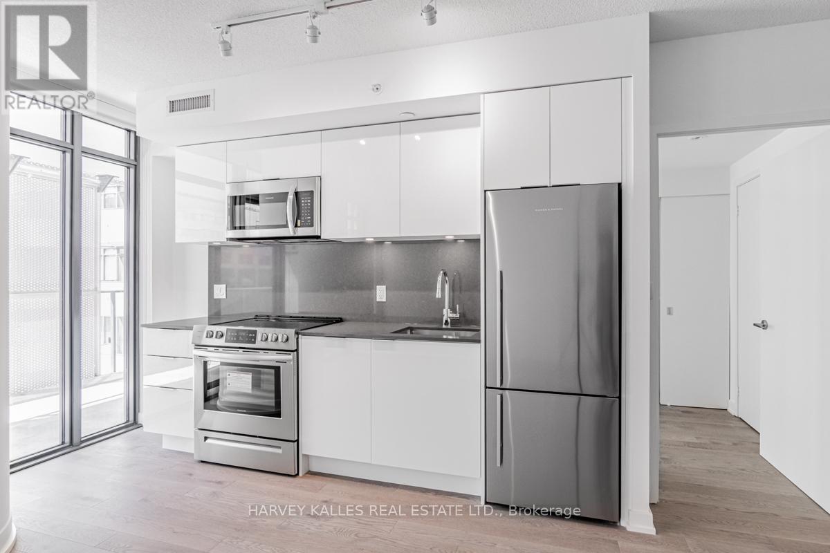 1406 - 25 Richmond Street E, Toronto, Ontario  M5C 1M1 - Photo 8 - C12682370