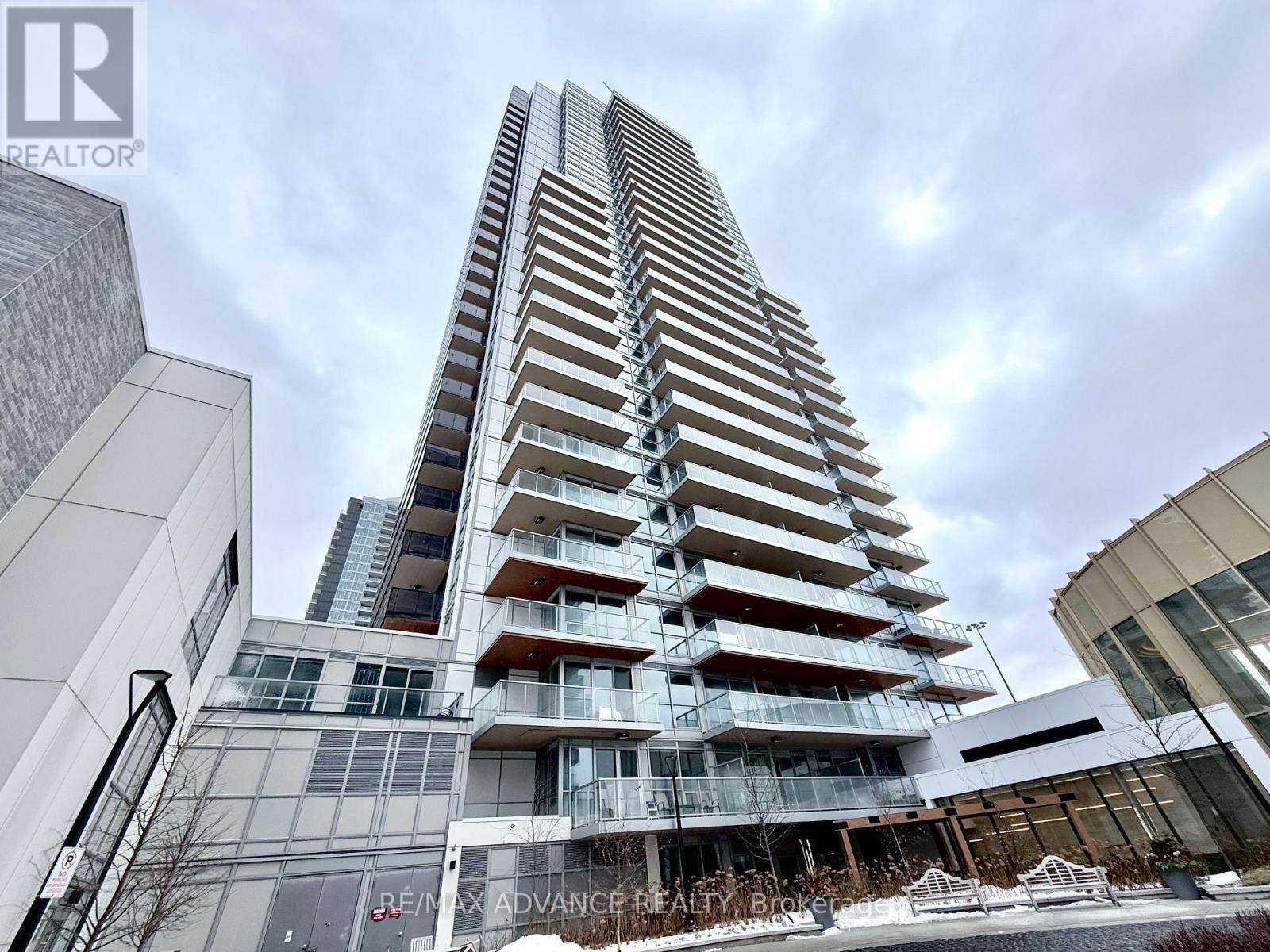 1609 - 27 Mcmahon Drive, Toronto, Ontario  M2K 0J2 - Photo 1 - C12682382