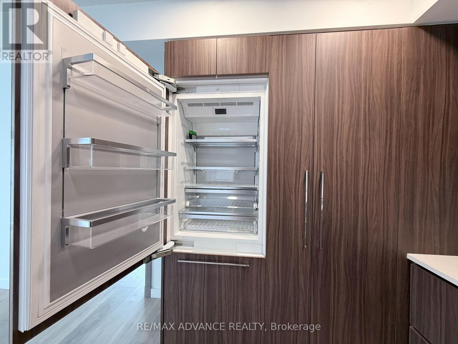 1609 - 27 Mcmahon Drive, Toronto, Ontario  M2K 0J2 - Photo 9 - C12682382