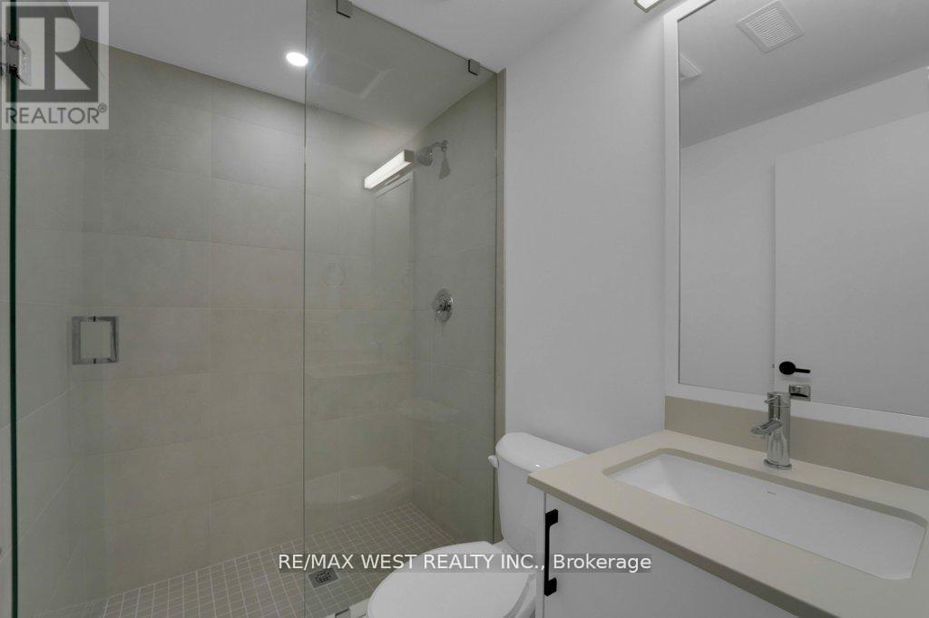 661 Winona Drive, Toronto, Ontario  M6C 3V6 - Photo 31 - C12682390