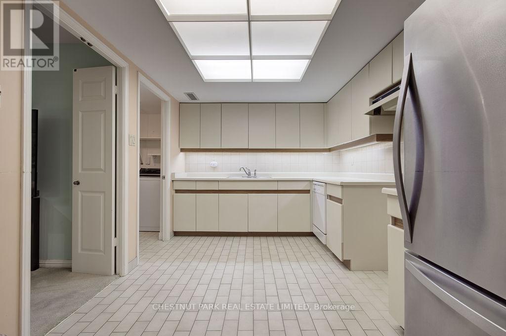 507 - 3900 Yonge Street, Toronto, Ontario  M4N 3N6 - Photo 10 - C12682400