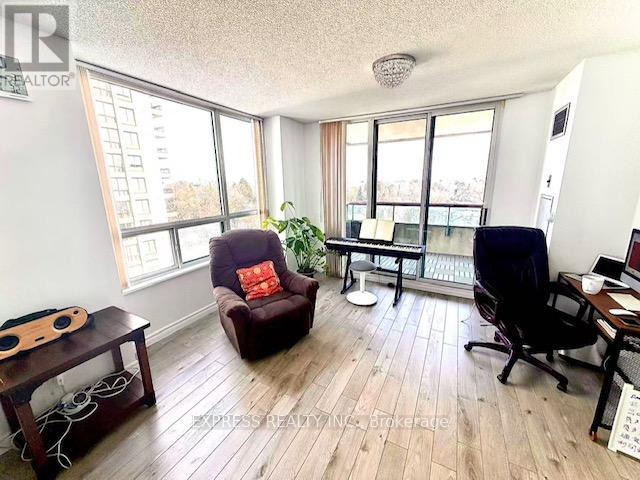 1109 - 238 Doris Avenue, Toronto, Ontario  M2N 6W1 - Photo 2 - C12682470