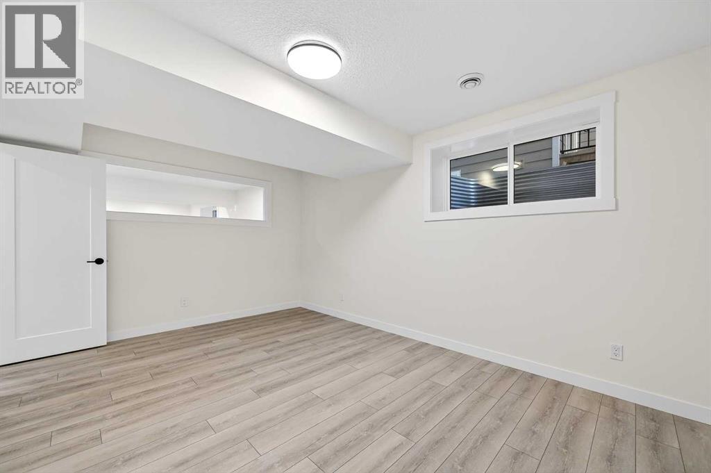 29 Rowmont Common Nw, Calgary, Alberta  T3L 0L4 - Photo 37 - A2277545