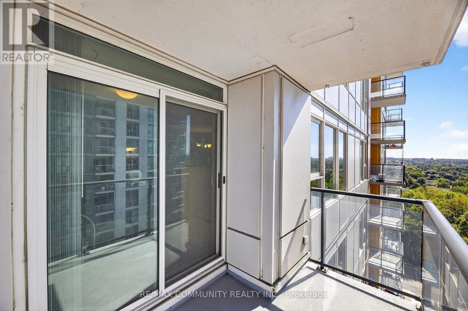 2010 - 25 Town Centre Court, Toronto, Ontario  M1P 0B4 - Photo 14 - E12682424