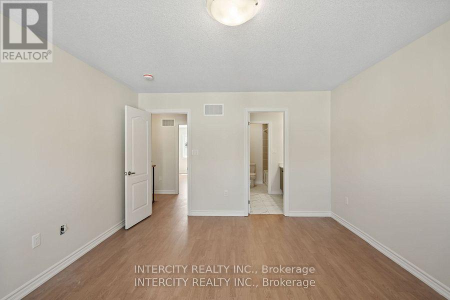 127 Senay Circle, Clarington, Ontario  L1E 0G9 - Photo 15 - E12682432