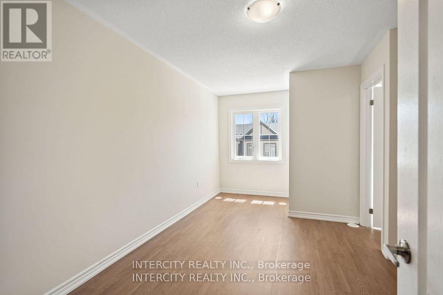 127 Senay Circle, Clarington, Ontario  L1E 0G9 - Photo 19 - E12682432