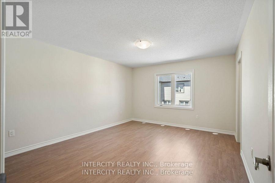 127 Senay Circle, Clarington, Ontario  L1E 0G9 - Photo 20 - E12682432