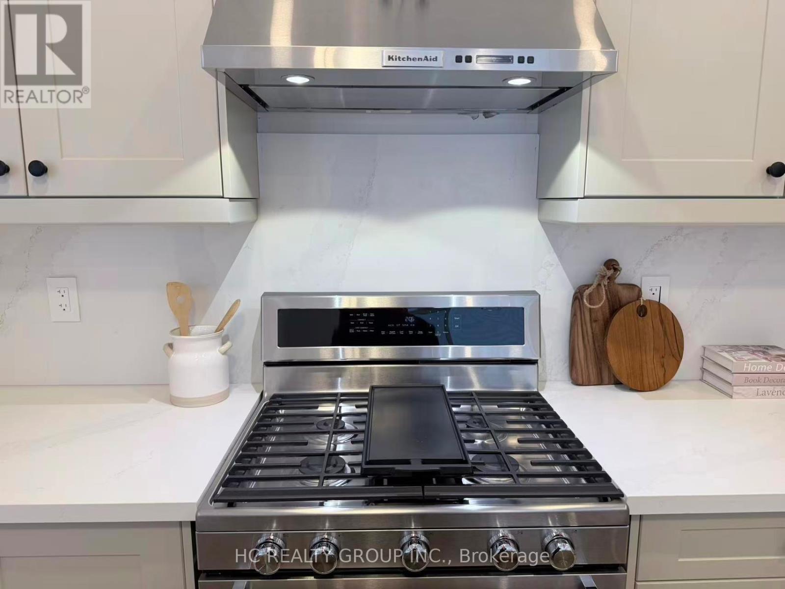 664 Grand Ridge Avenue, Oshawa, Ontario  L1K 0E2 - Photo 11 - E12682492