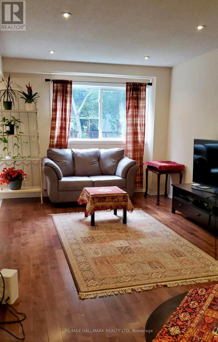 7 New Havens Way, Markham, Ontario  L3T 5G1 - Photo 5 - N12682402