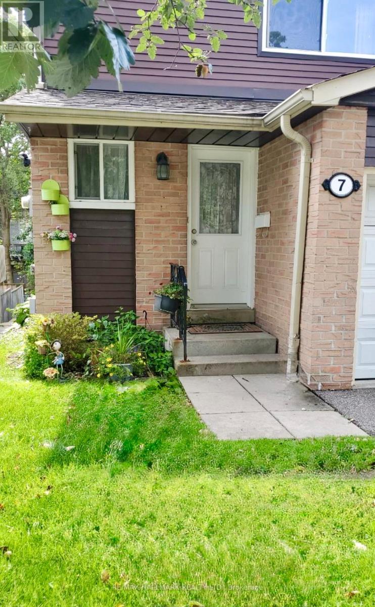 7 New Havens Way, Markham, Ontario  L3T 5G1 - Photo 8 - N12682402