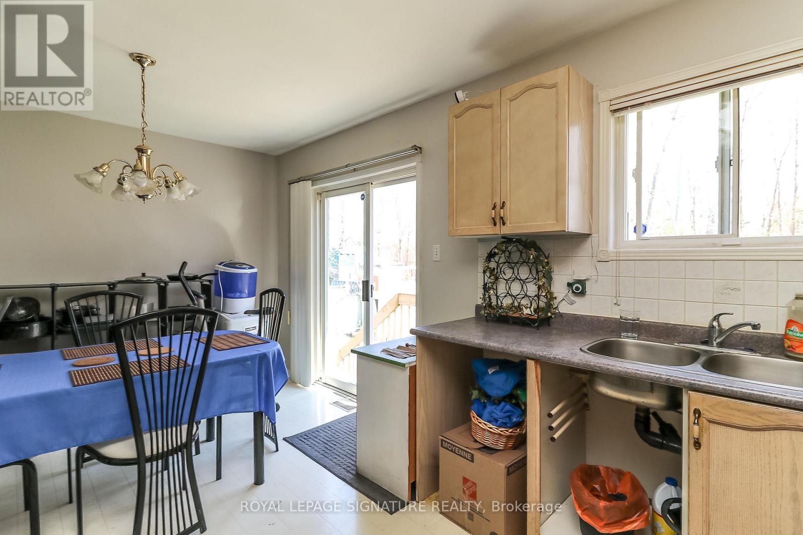 3 Brillinger Drive, Wasaga Beach, Ontario  L9Z 1L4 - Photo 12 - S12682456