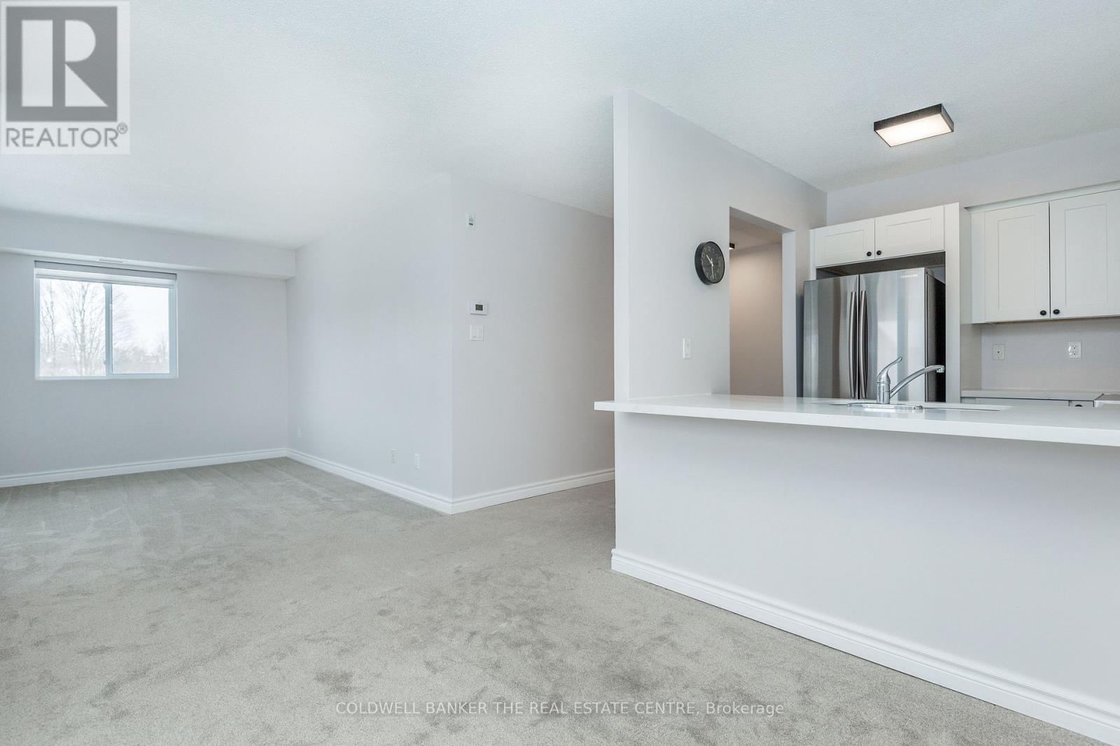 302 - 125 Bond Street, Orillia, Ontario  L3V 1J7 - Photo 12 - S12682464