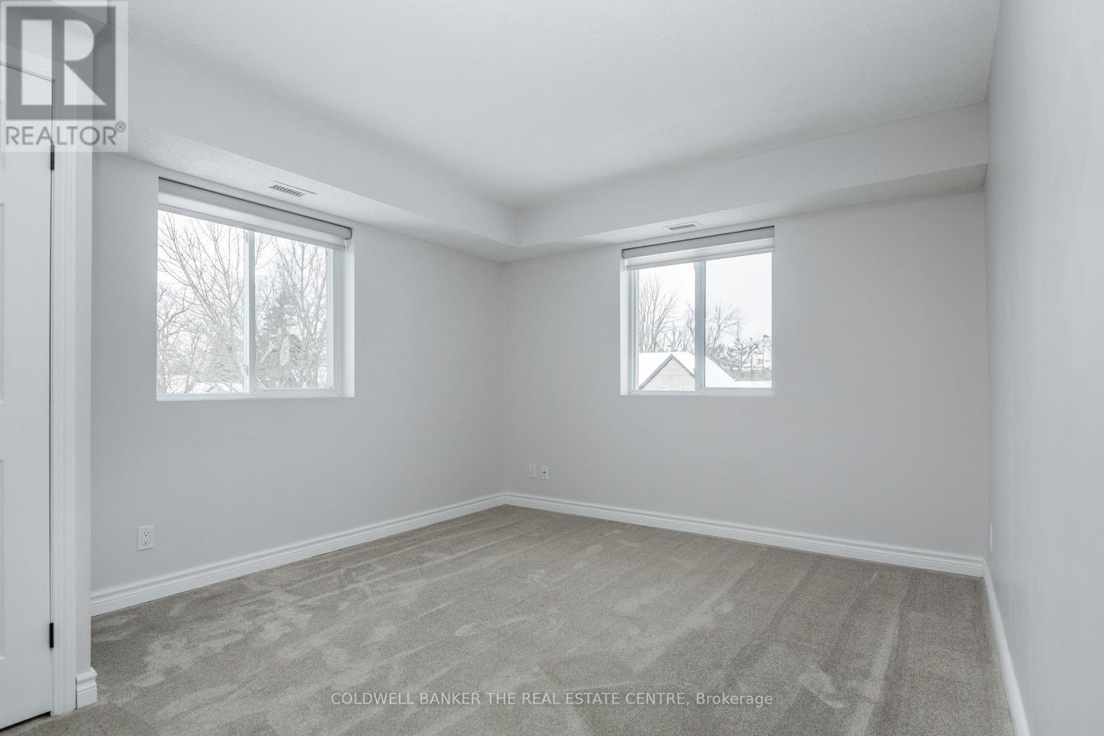 302 - 125 Bond Street, Orillia, Ontario  L3V 1J7 - Photo 13 - S12682464