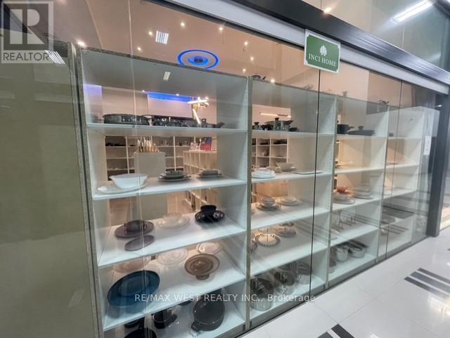 129 - 7250 Keele Street, Vaughan, Ontario  L4K 1Z8 - Photo 7 - N12682084