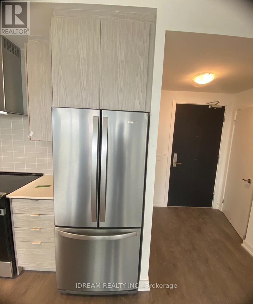 2310 - 55 Duke Street, Kitchener, Ontario  N2H 0C9 - Photo 12 - X12606458