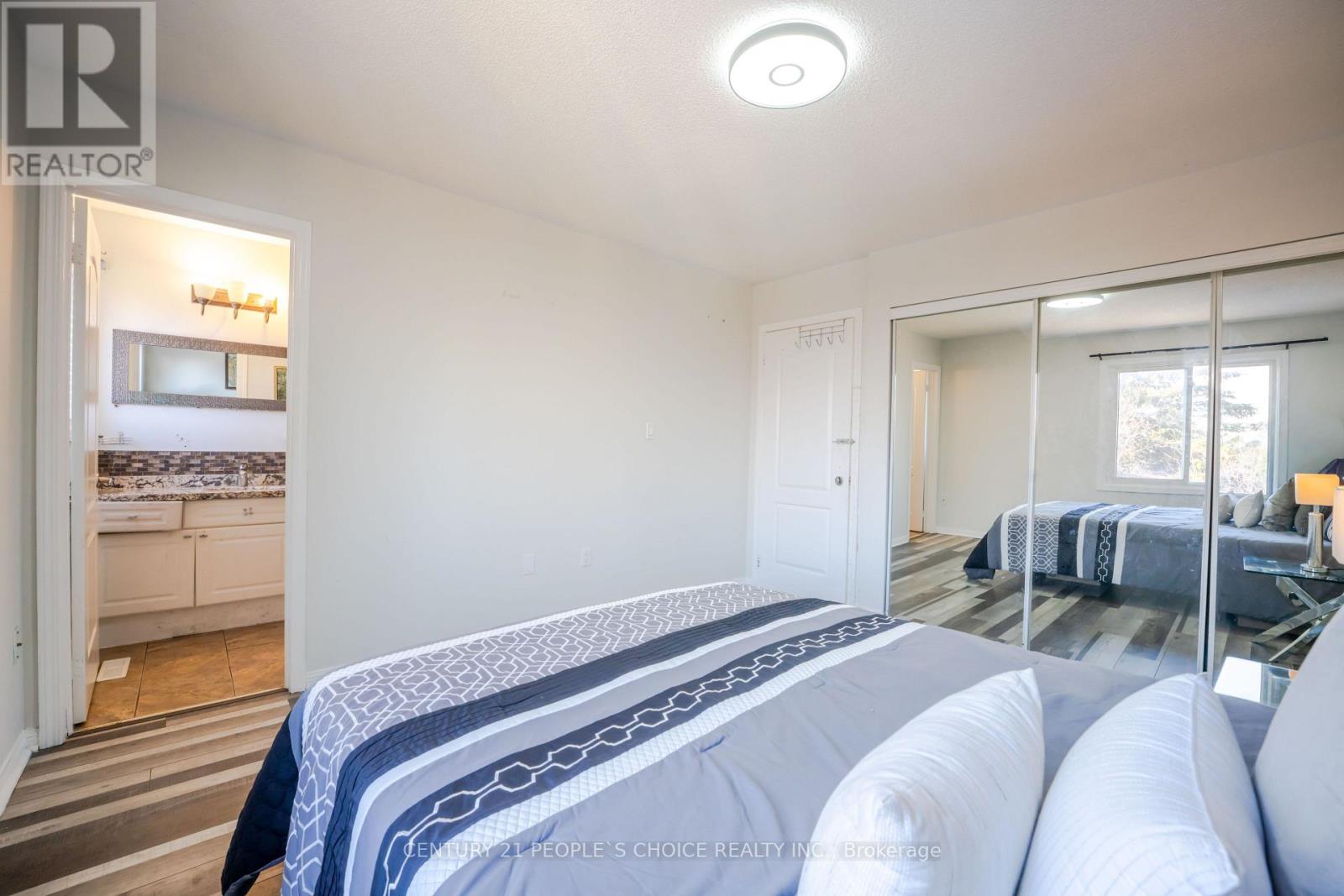 7 Mount Fuji Crescent, Brampton, Ontario  L6R 2L3 - Photo 27 - W12682388