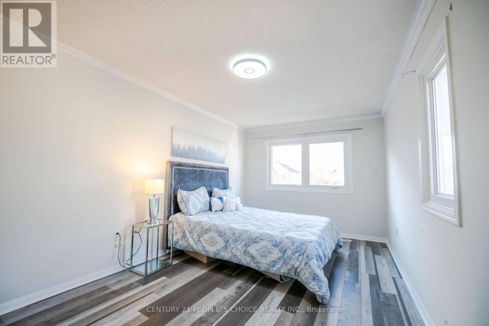 7 Mount Fuji Crescent, Brampton, Ontario  L6R 2L3 - Photo 31 - W12682388