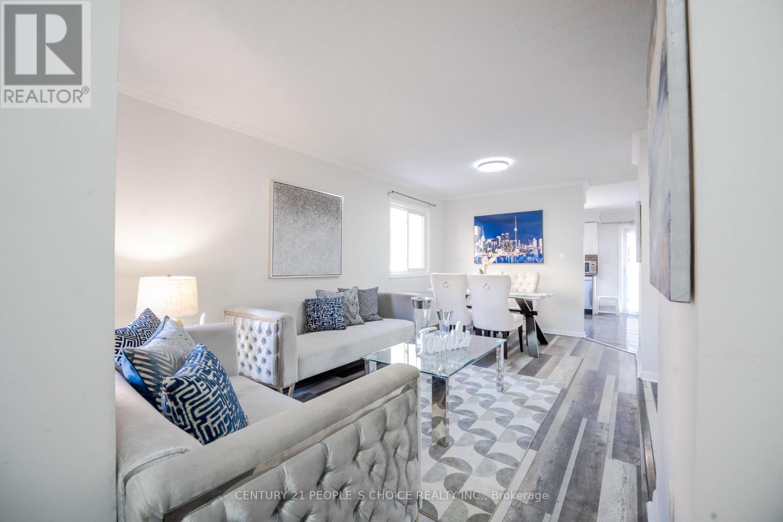 7 Mount Fuji Crescent, Brampton, Ontario  L6R 2L3 - Photo 8 - W12682388