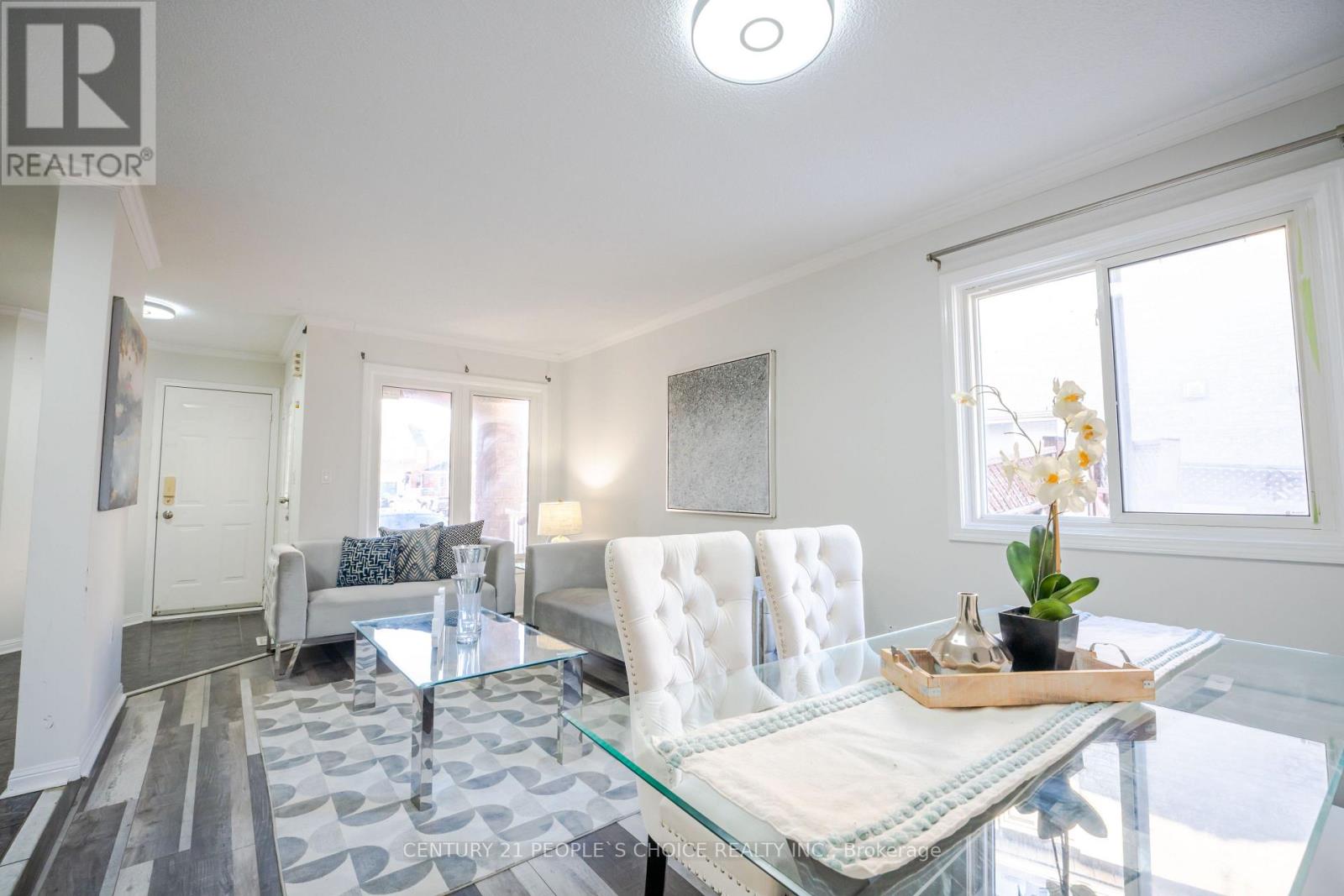 7 Mount Fuji Crescent, Brampton, Ontario  L6R 2L3 - Photo 9 - W12682388