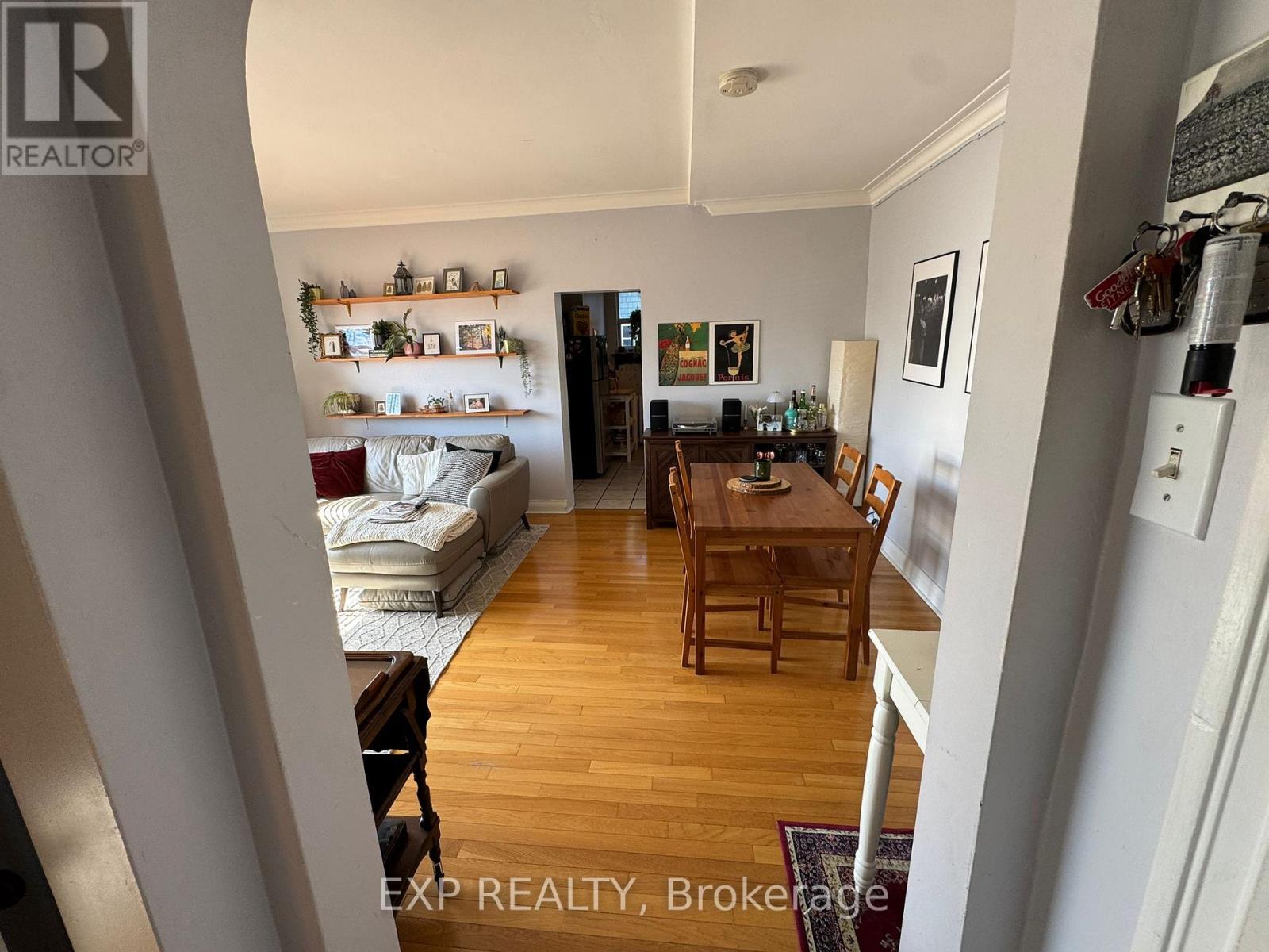 2 - 354 Annette Street, Toronto, Ontario  M6P 1R5 - Photo 11 - W12682396