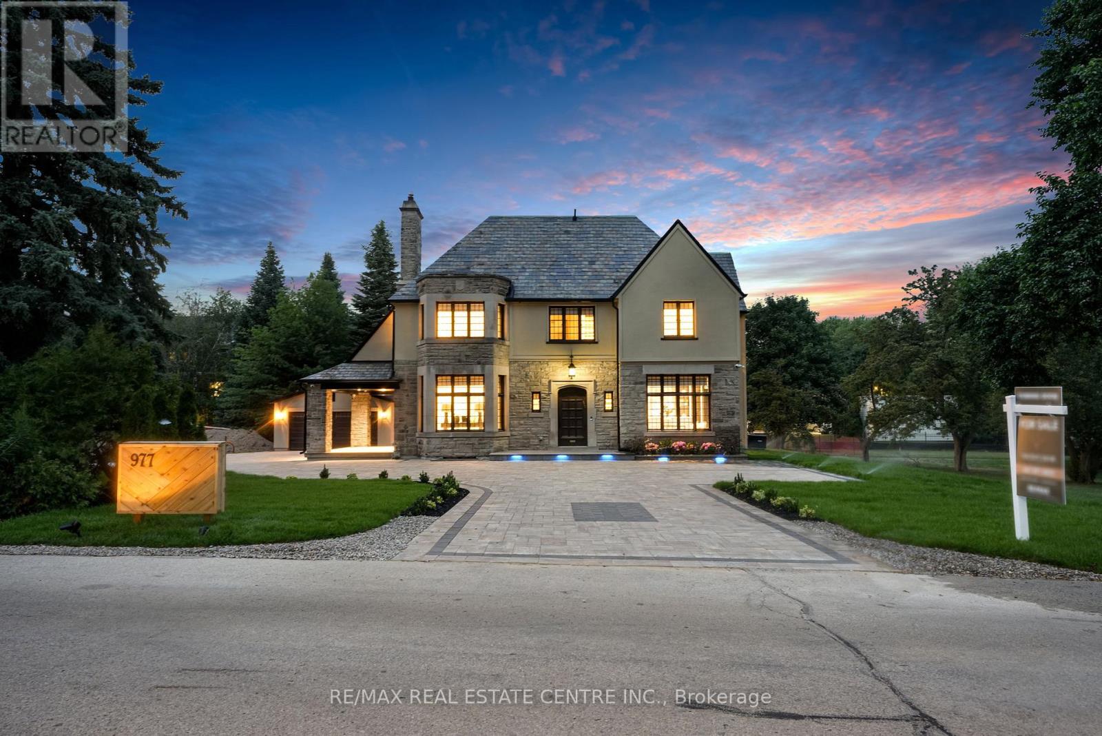 977 UNSWORTH AVENUE, Burlington, Ontario