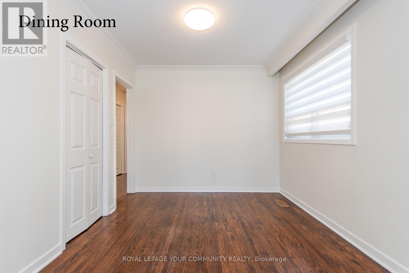 Upper - 59a Roseland Drive, Toronto, Ontario  M8W 1Y4 - Photo 9 - W12682452