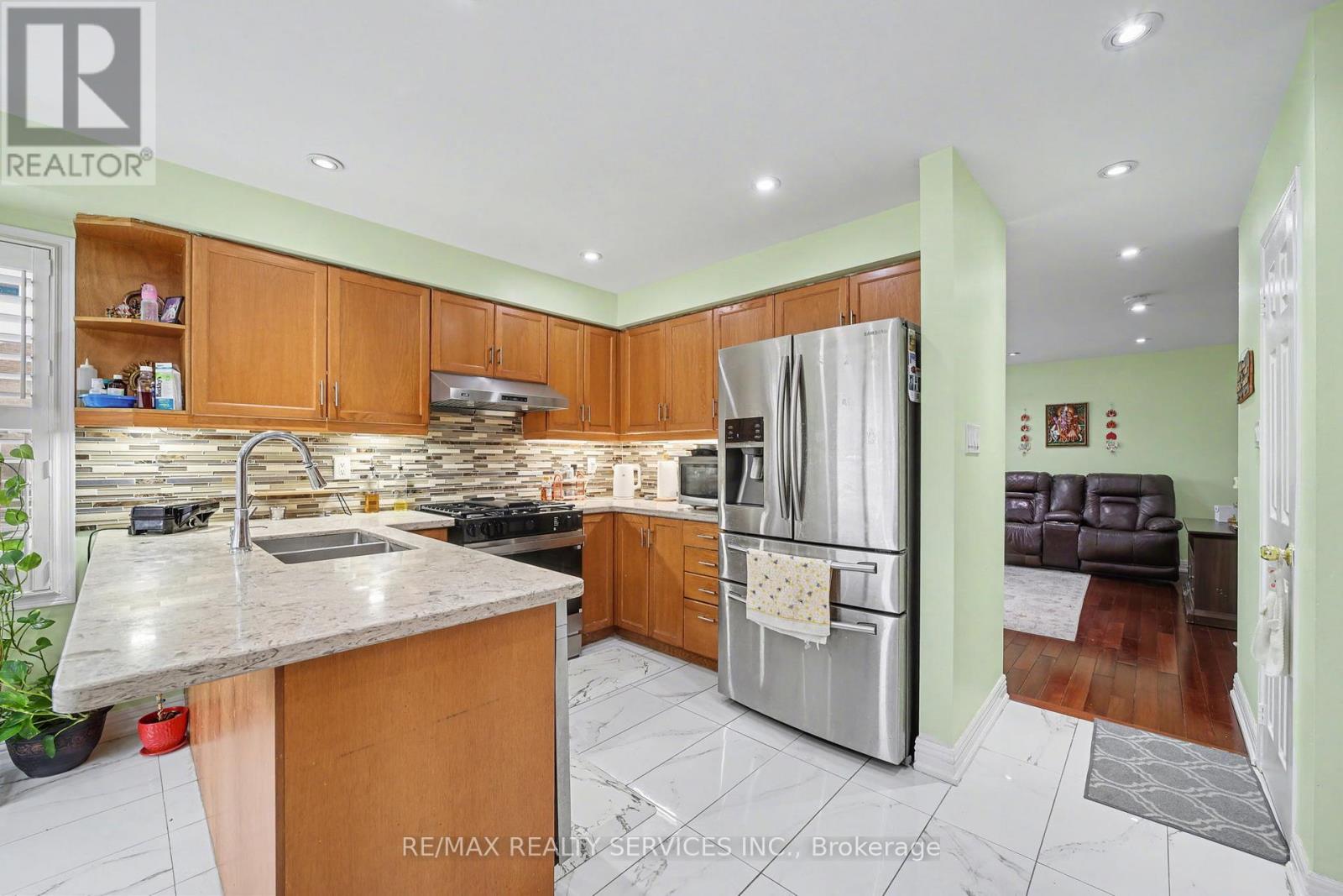 Main - 3203 Carabella Way, Mississauga, Ontario  L5M 6S8 - Photo 9 - W12682474