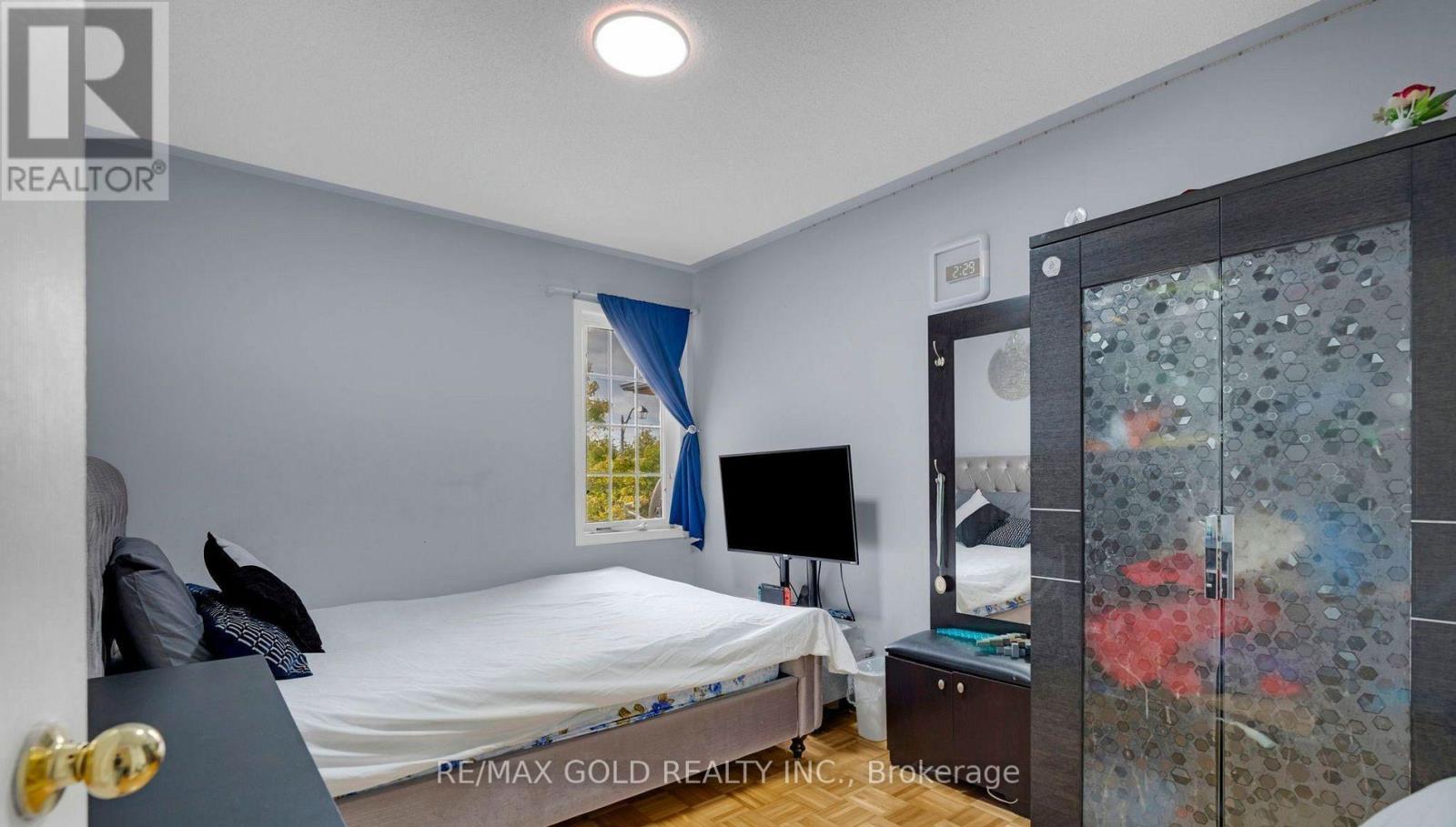 5 Farthingale Crescent, Brampton, Ontario  L7A 1R3 - Photo 20 - W12682478