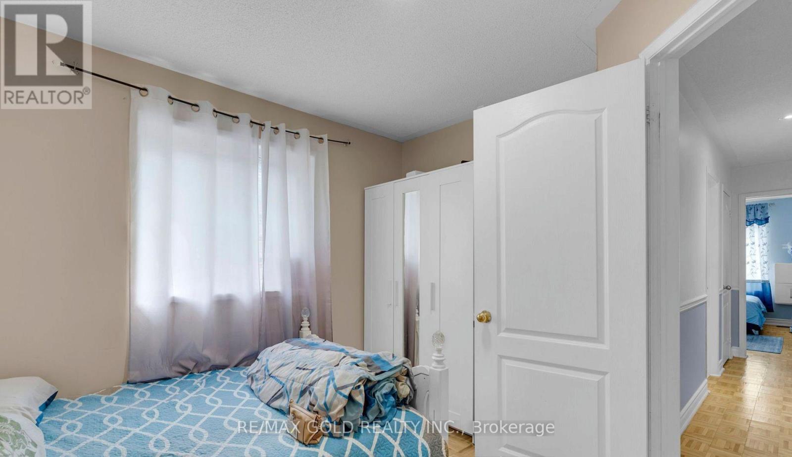 5 Farthingale Crescent, Brampton, Ontario  L7A 1R3 - Photo 26 - W12682478