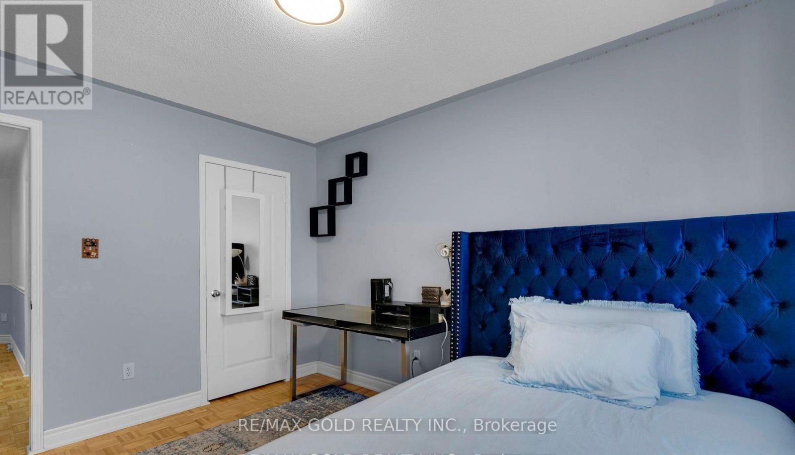 5 Farthingale Crescent, Brampton, Ontario  L7A 1R3 - Photo 29 - W12682478