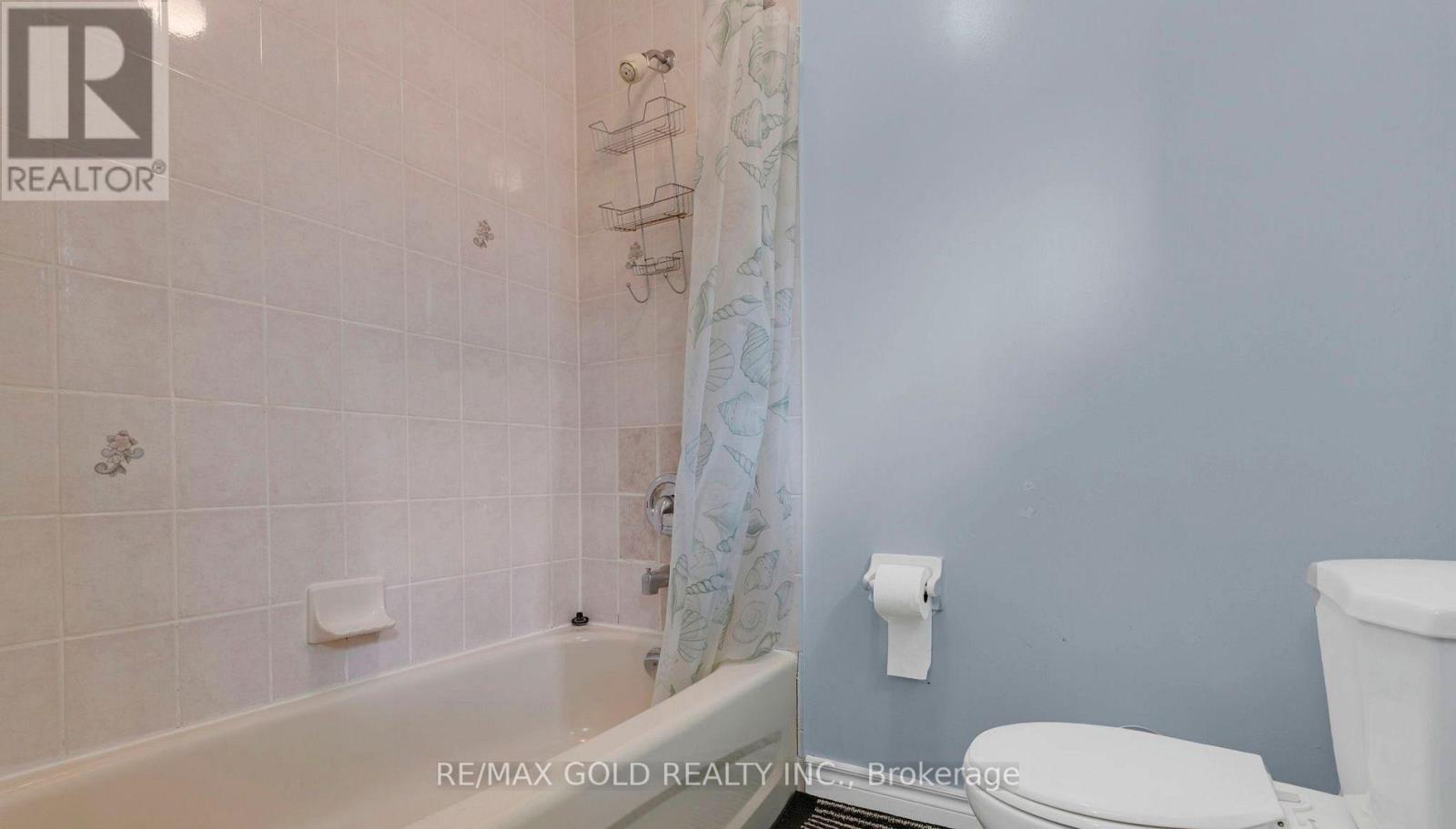 5 Farthingale Crescent, Brampton, Ontario  L7A 1R3 - Photo 30 - W12682478