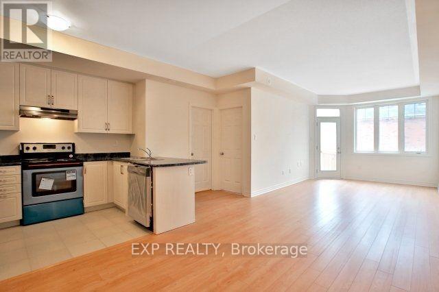 21-02 - 2420 Baronwood Drive, Oakville, Ontario  L6M 0X6 - Photo 6 - W12682500