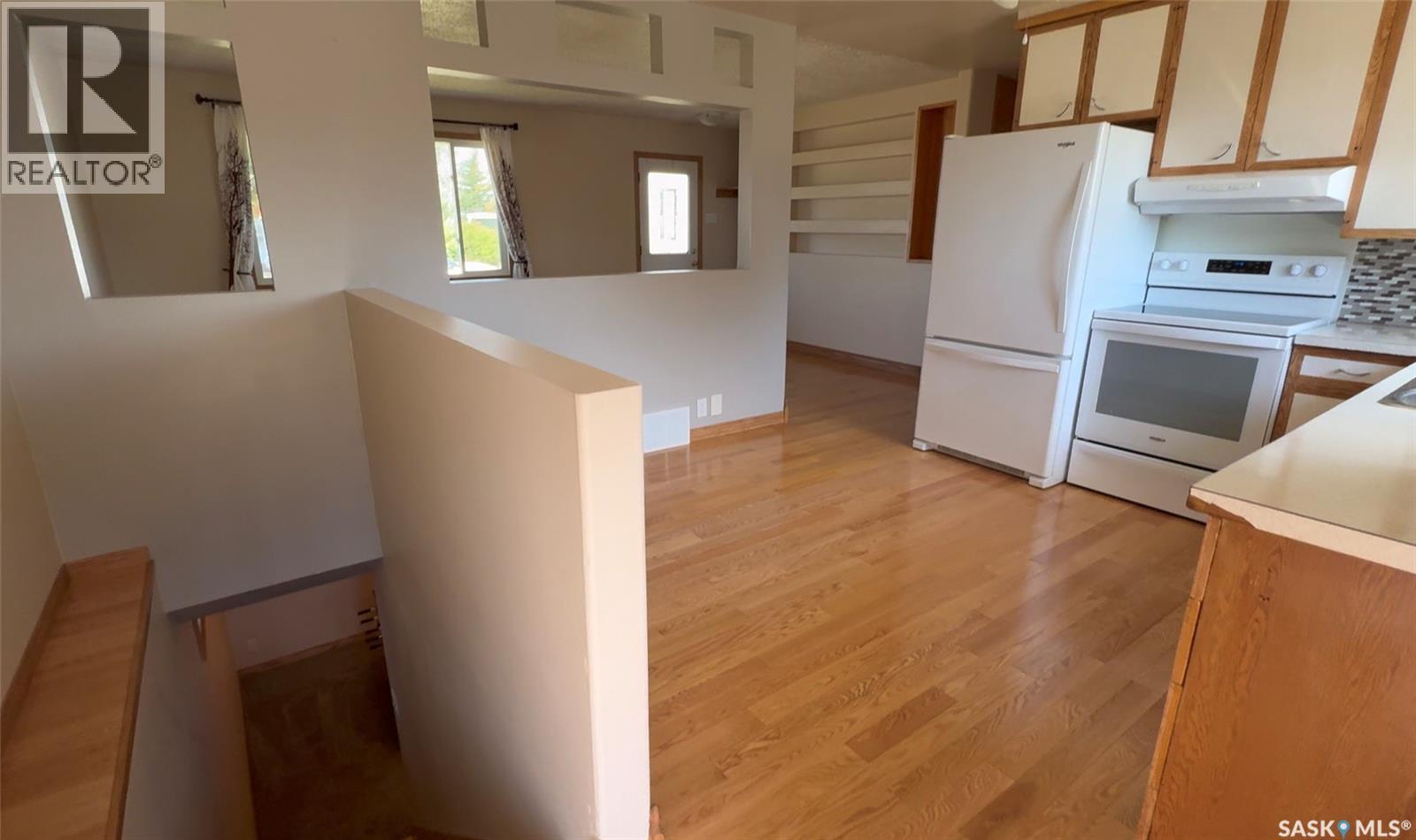 110 Stanley Street, Elbow, Saskatchewan  S0H 1J0 - Photo 14 - SK015651